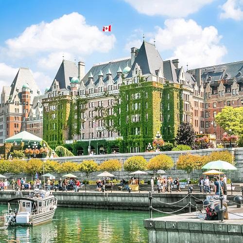 Empress Hotel in de wijk Inner Harbour, Victoria