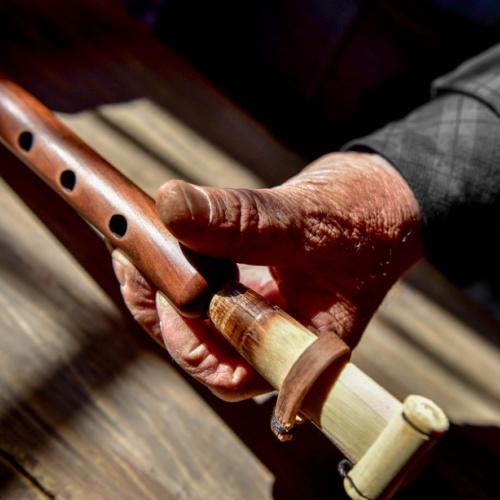Typisch Armeens muziekinstrument Duduk (dubbelrietfluit)