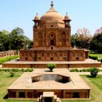Khusro Bagh, Allahabad