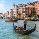 IT_AL_Gondel op Canal Grande Venetië