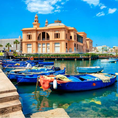 Theater Bari