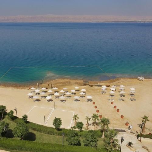 Hotel Crowne Plaza Dead Sea, strand