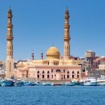 Moskee aan het water in Hurghada
