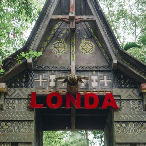Entree rotsgraven Londa, Toraja