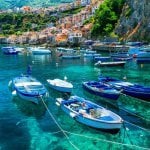 Bootjes in de haven van Scilla