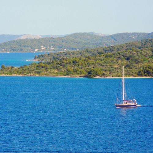 Prvic Luka, baai