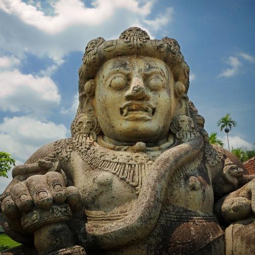 Dwarapala standbeeld
