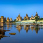 Chhatris, Orchha