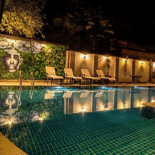 Hotel Bhadgaon, zwembad