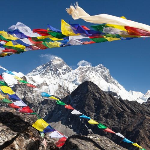Gebedsvlaggetjes bij Mount Everest