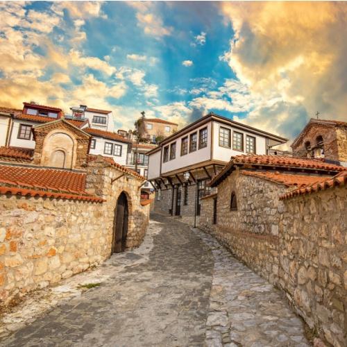 Smalle straatjes in het centrum van Ohrid