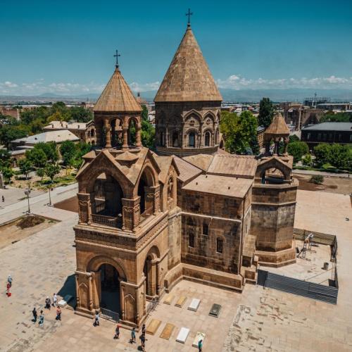 Oudste kathedraal ter wereld; Etchmiadzin