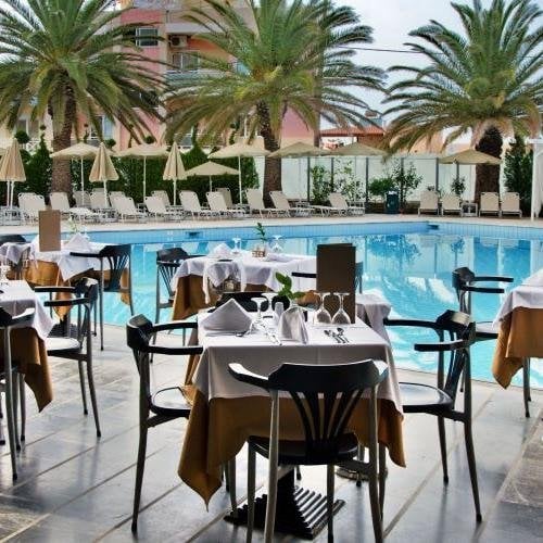 Minos Hotel, restaurant