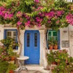 Het dorpje Pyrgos op Tinos volop in bloei