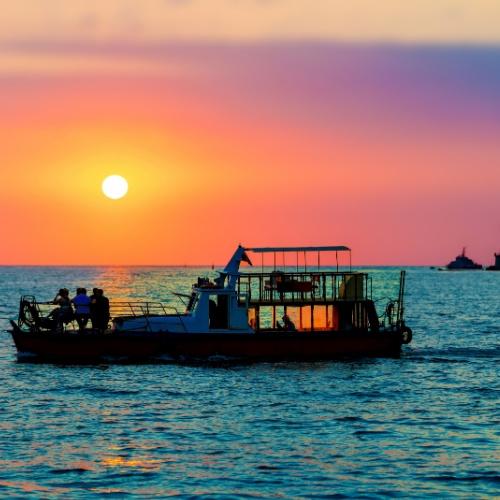 Muscat, Boottour 