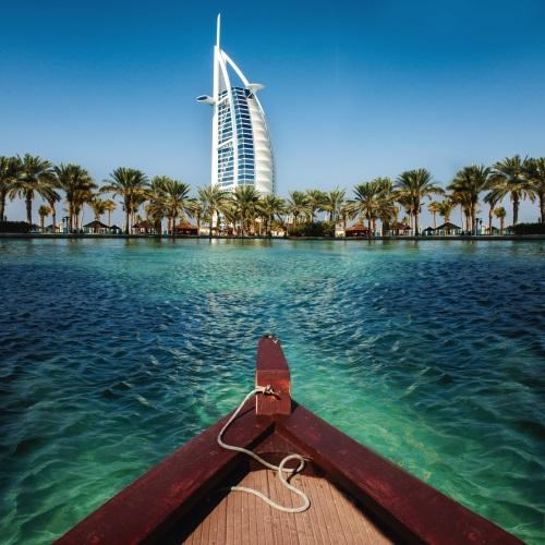 Burj Al Arab vanaf het water