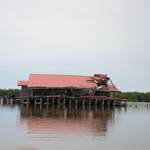 Bigi Pan, Suriname