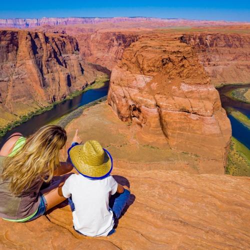 Moeder en zoon by Horseshoe Bend