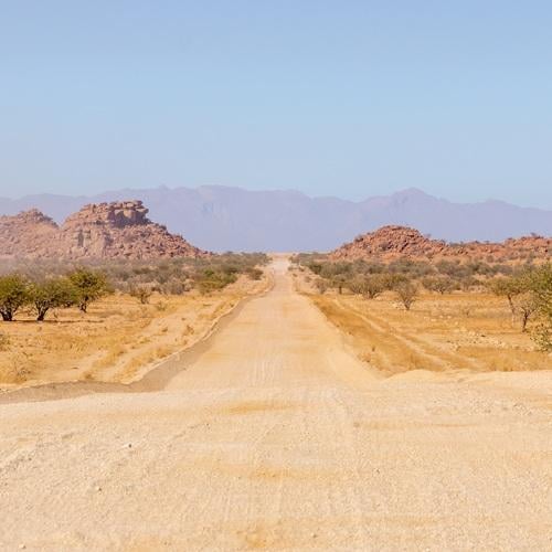 Brandberg, weg van Uis