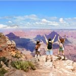 Familie op de Grand Canyon