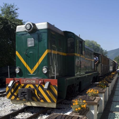 Šargan 8-trein