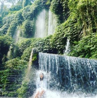 Benang Stokal en Benang Kelambu
