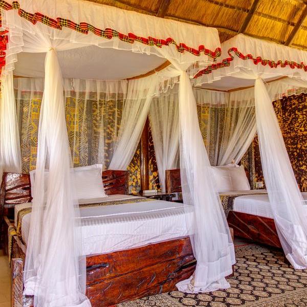 Tanzania Manyara Wildlife Safari Camp