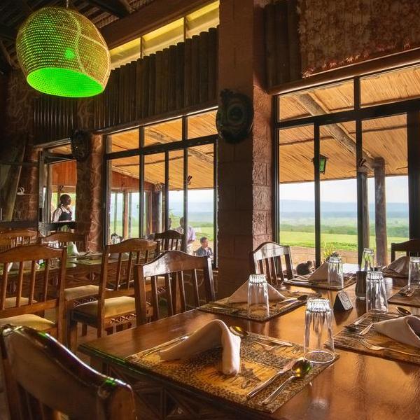 Lake Nakuru Lodge, restaurant