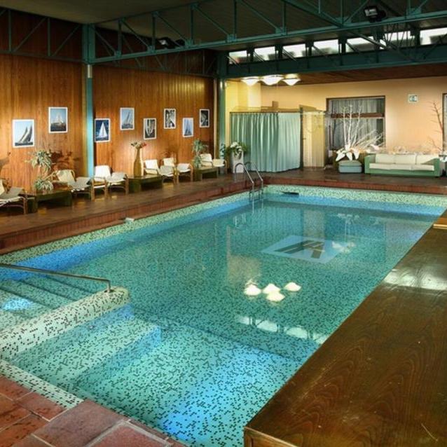 Hotel Ambrosiano, zwembad