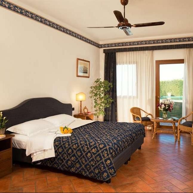 Hotel Fattoria Degli Usignoli