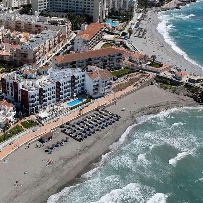 Hotel Perla Marina, overview