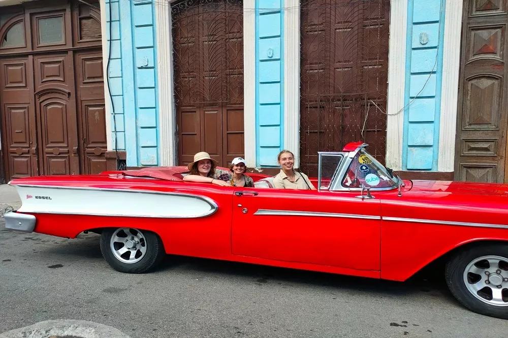 NRV reizigersfoto oldtimer in Cuba