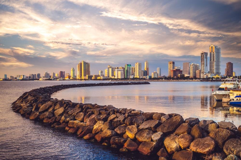 PH_AL_Manila Skyline.jpg
