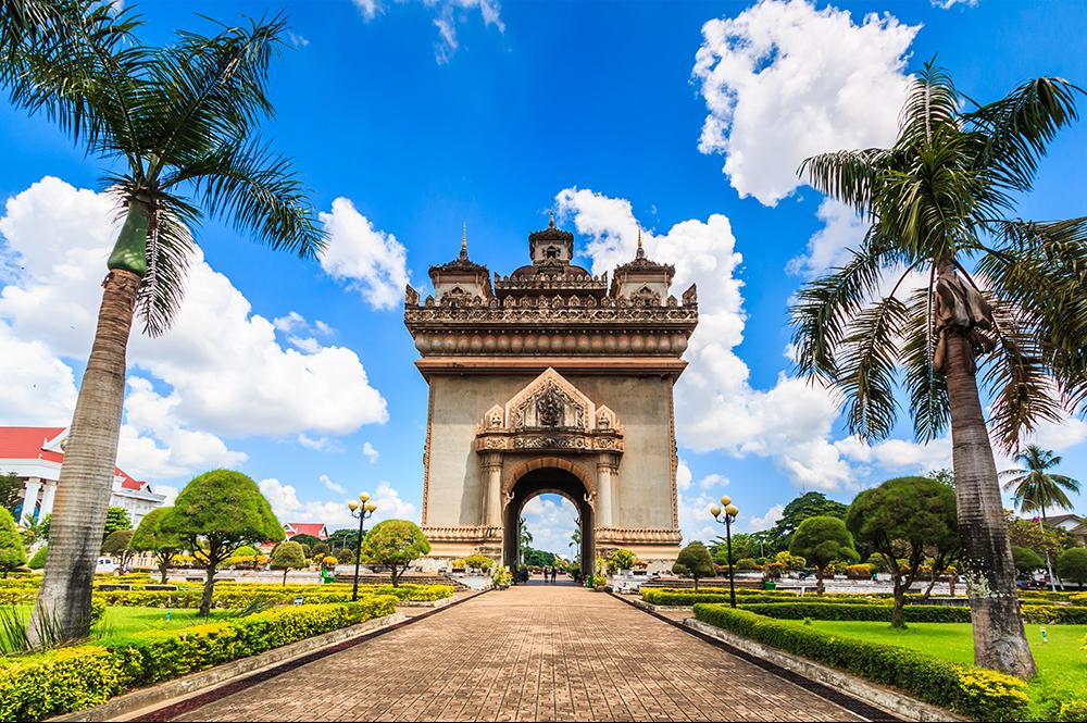 Patuxai, Vientiane