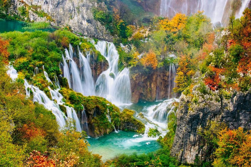 Prachtige watervallen van Plitvice Nationaal Park