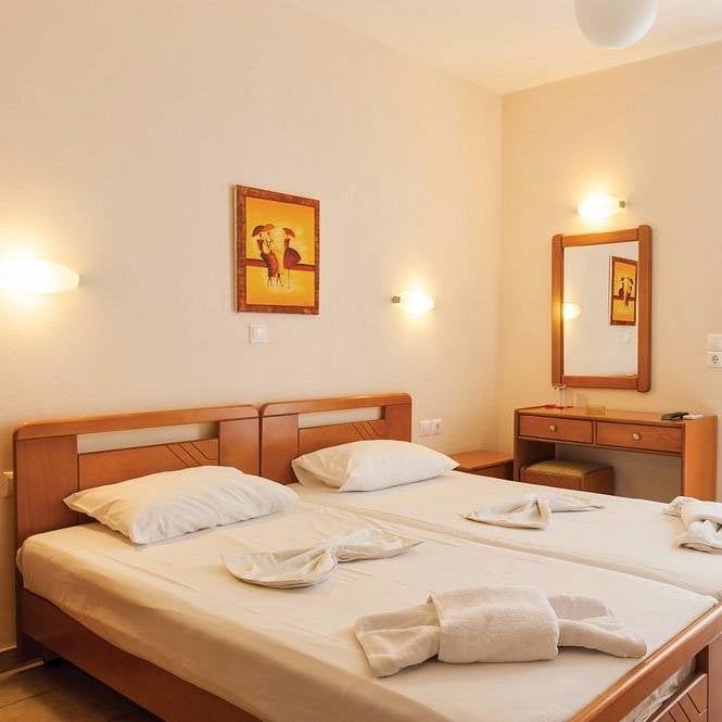 Ageri Hotel slaapkamer
