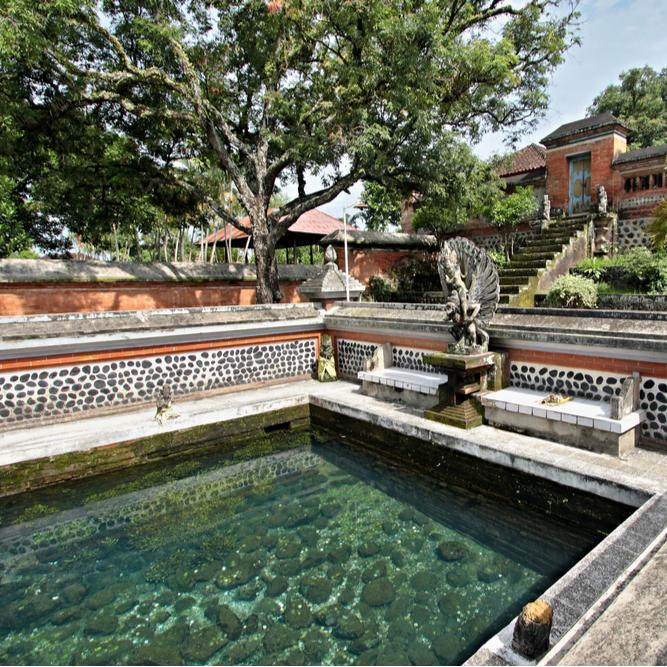 Pura Lingsar tempel in Senggigi, Lombok