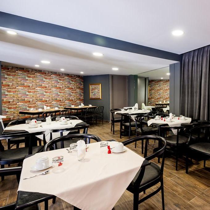 Elina Hotel, restaurant