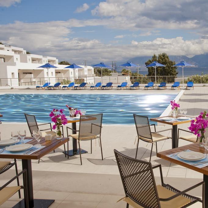 Ariadne Beach Hotel, terras