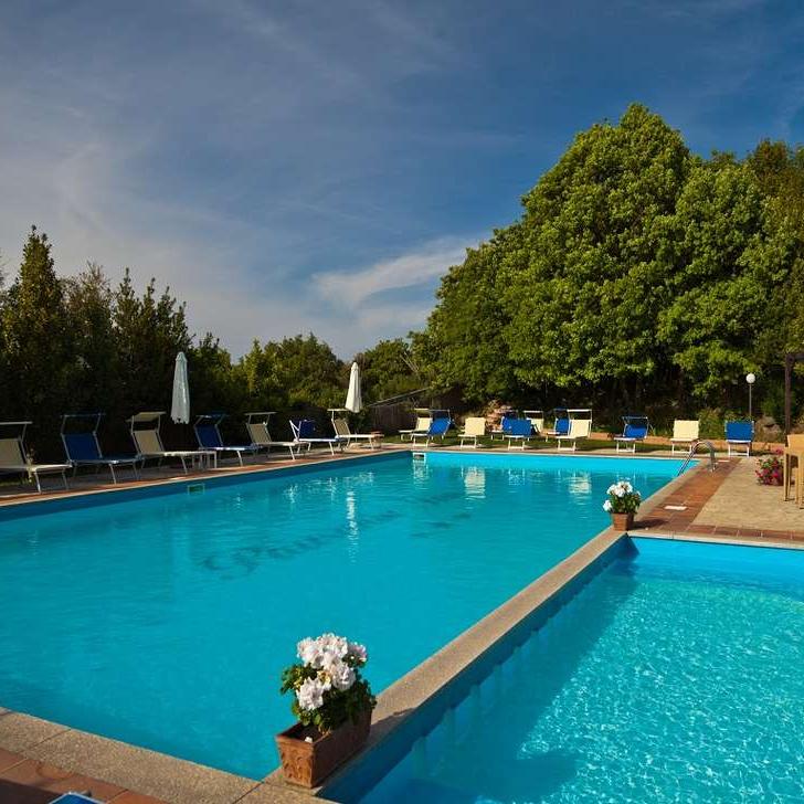 Hotel Pausania Inn, zwembad