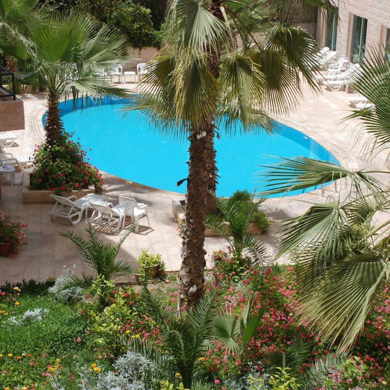 Petra Palace Hotel, zwembad