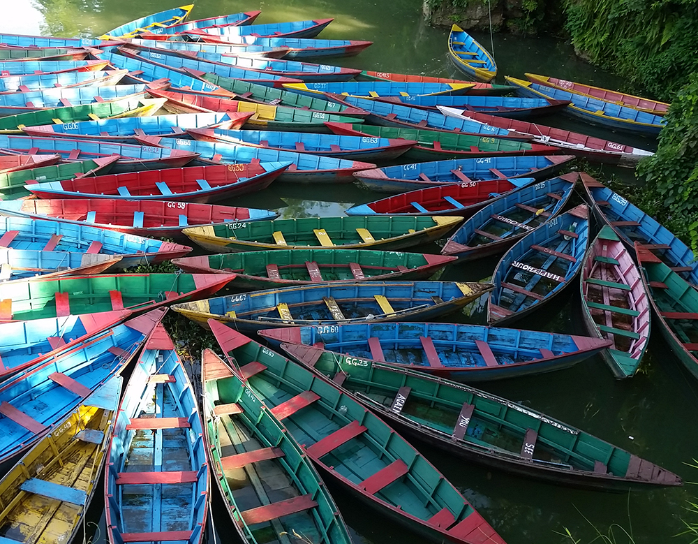 Nepal, bootjes